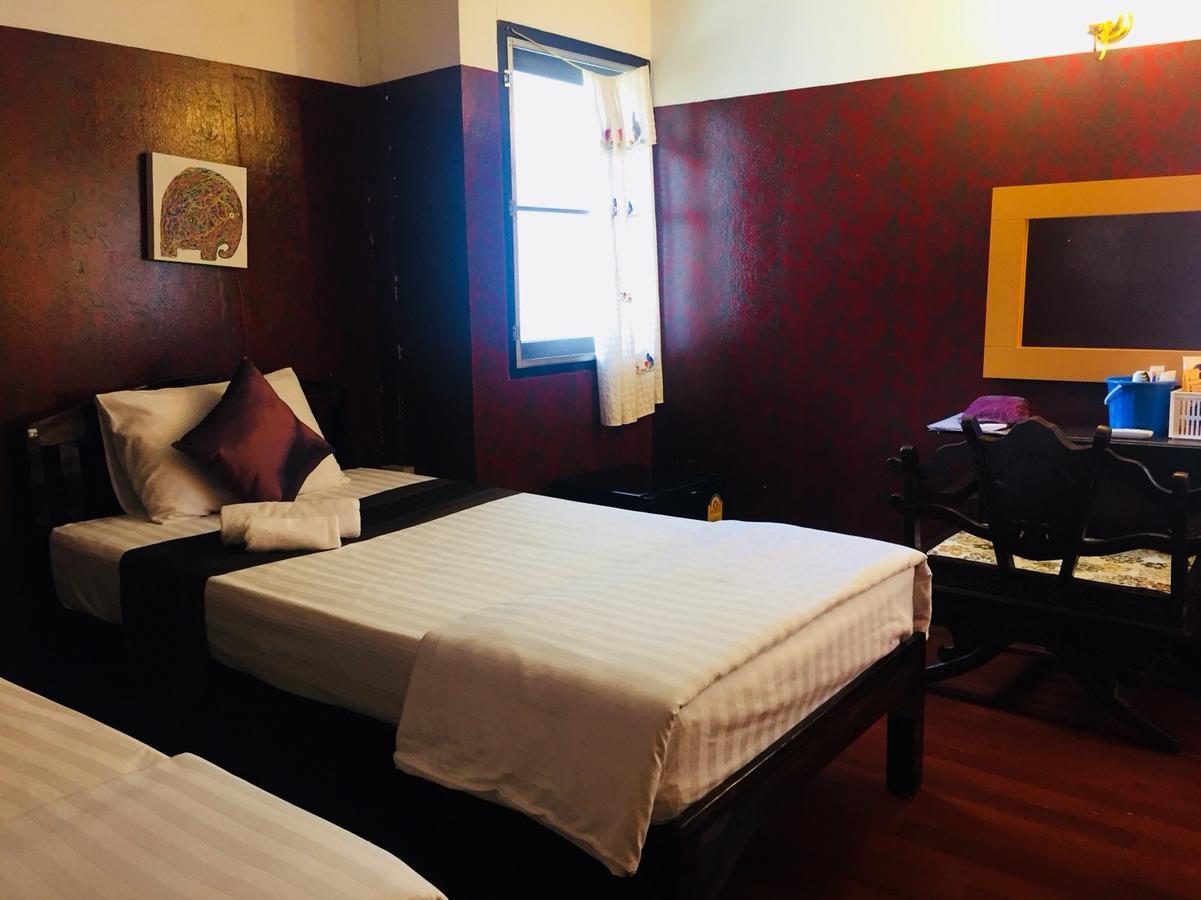 Хостел 999 Triplenine Chiangmai Чиангмай Экстерьер фото
