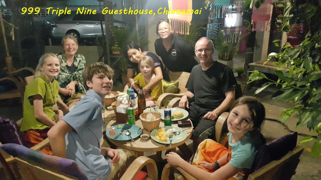 Хостел 999 Triplenine Chiangmai Чиангмай Экстерьер фото